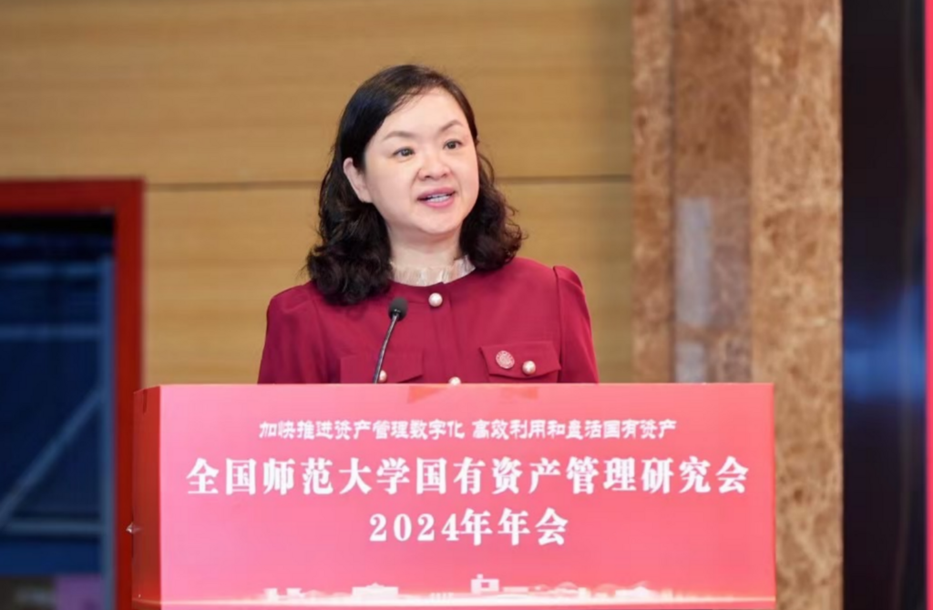 伟德国际英国党委常委、副校长黄永宜致辞。受访单位供图