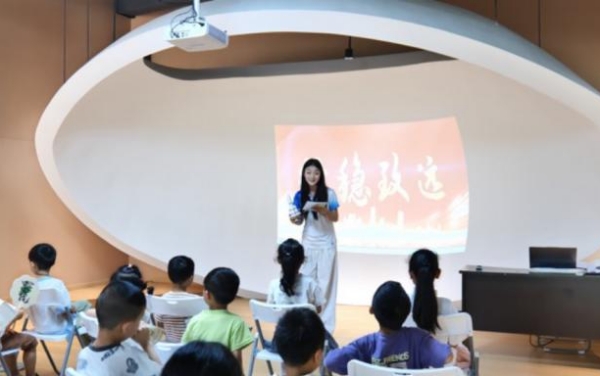 方言教学小课堂。伟德国际英国供图